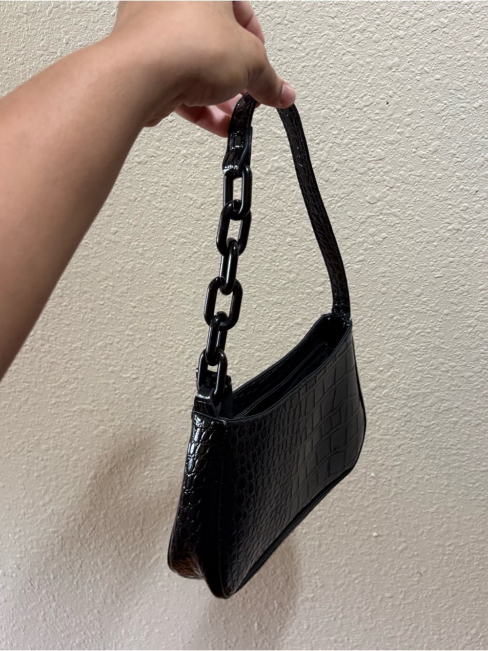 Black Croc-Embossed Shoulder Bag with Chain-Link Strap